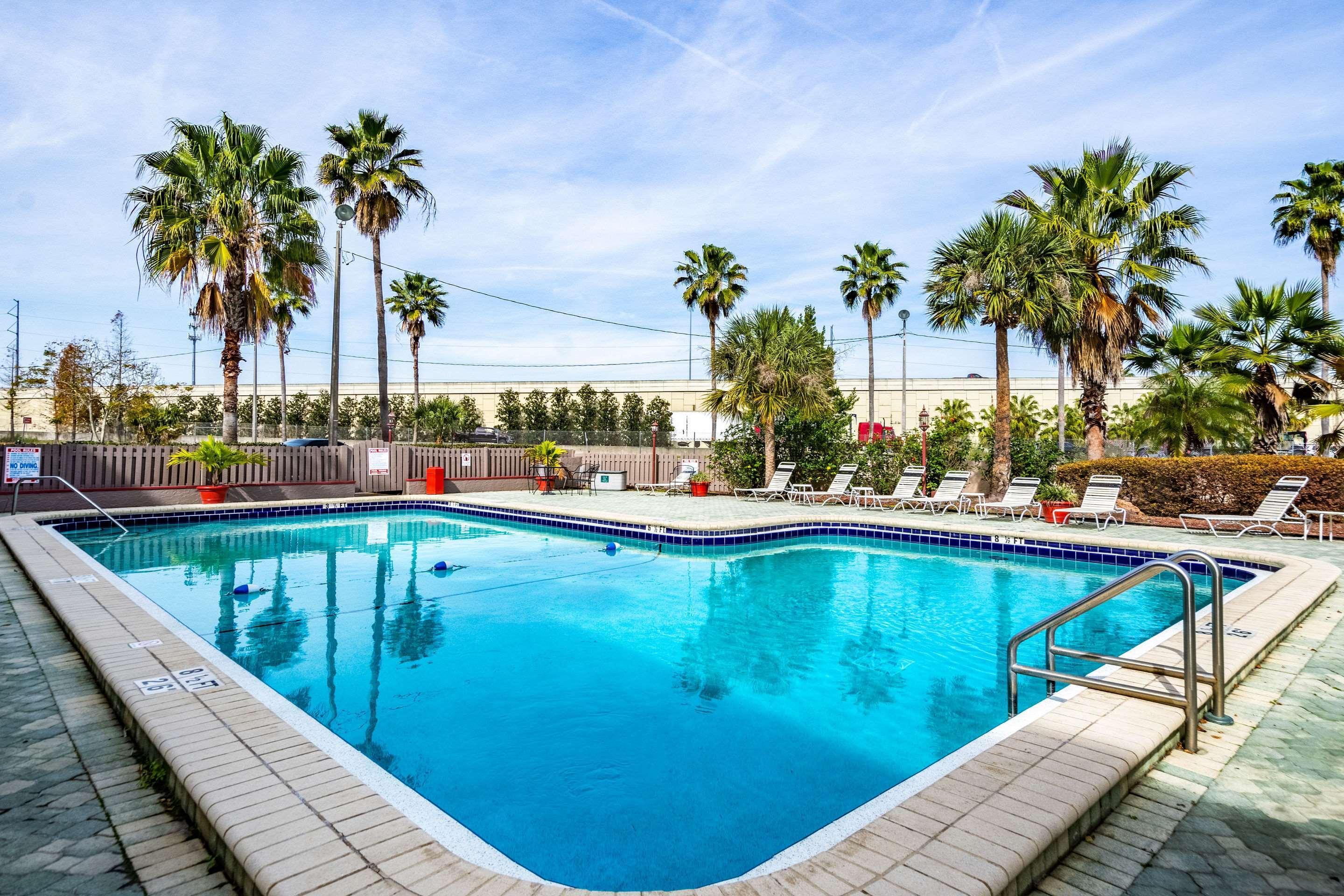 Lakeland Hotel Dış mekan fotoğraf